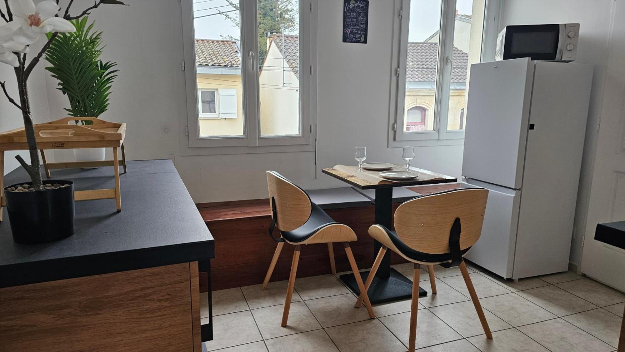 Bed To Rent - Maison Calme Avec Jacuzzi Sous Supplement 보르도 외부 사진