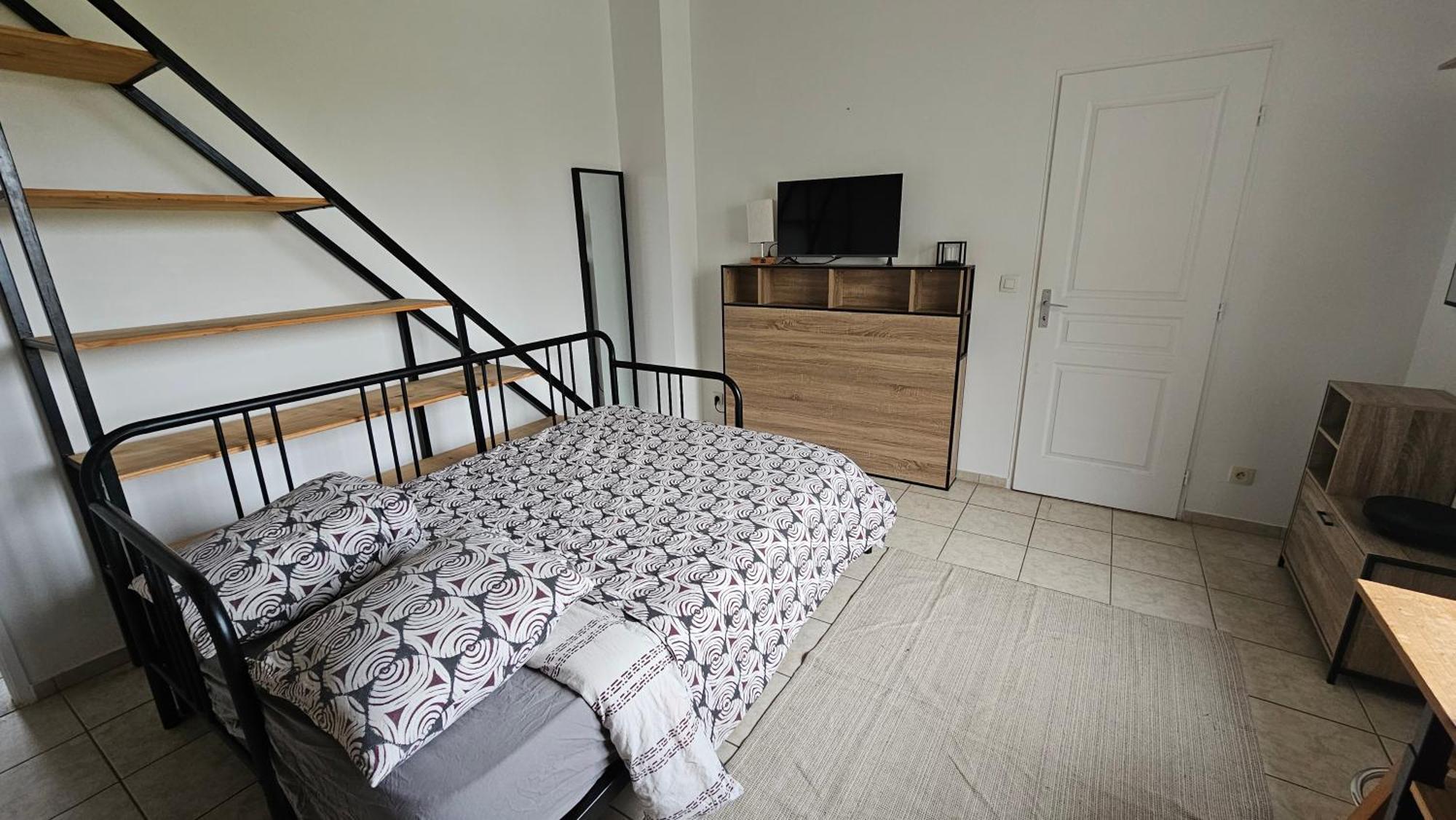 Bed To Rent - Maison Calme Avec Jacuzzi Sous Supplement 보르도 외부 사진