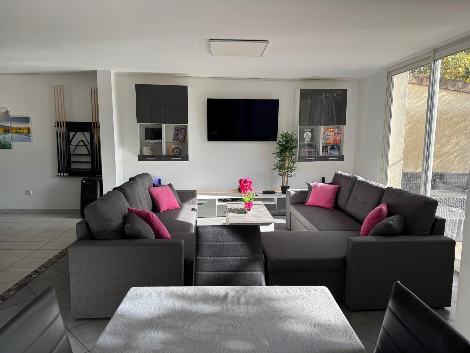 Bed To Rent - Maison Calme Avec Jacuzzi Sous Supplement 보르도 외부 사진